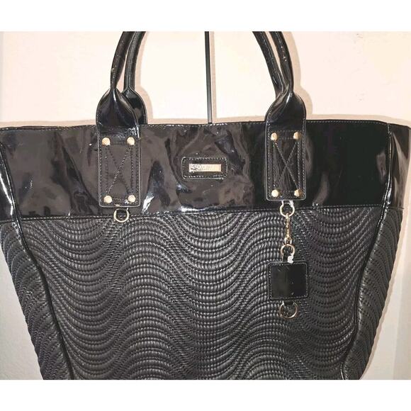Versace Perfume Large Tote Bag Black Patent Trim - Picture 2 of 16
